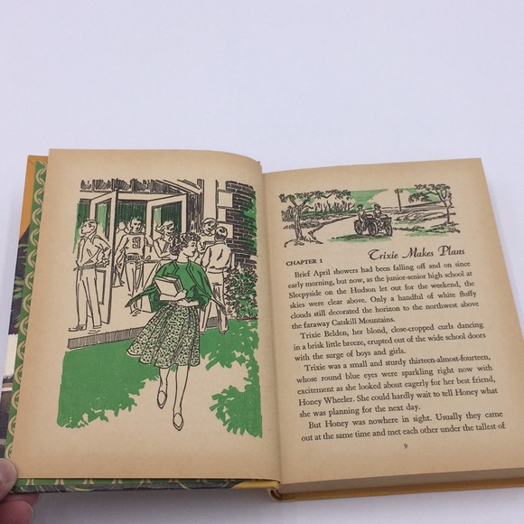 Vintage Trixie Belden and the Marshland Mystery by Kathryn Kenny 1962 Hardcover - Picture 7 of 11
